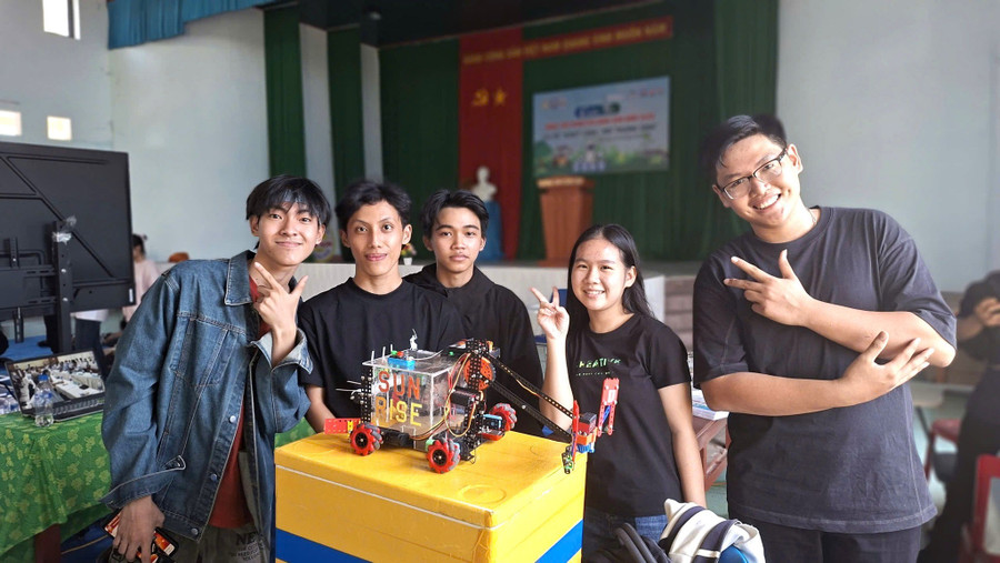 Những lớp học cầu nối hướng nghiệp